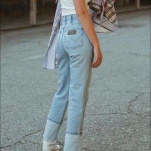 SOLD!!!! Wrangler cowboy cut slim fit vintage jeans